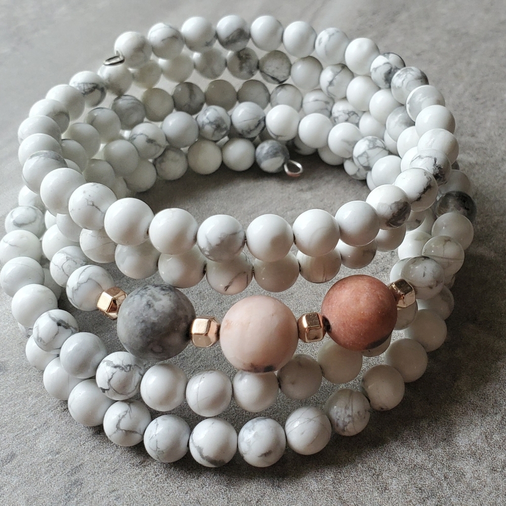 White Howlite & Semi Precious Beaded Bracelet